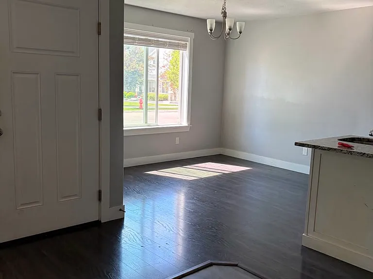 2412 N 200 E — Photo 13