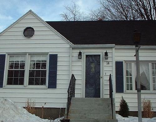 2nd image of 14 William St