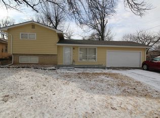 315 E Random Rd, El Dorado, KS 67042