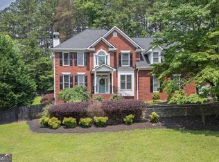 321 Ridge Ct, Ball Ground, GA 30107