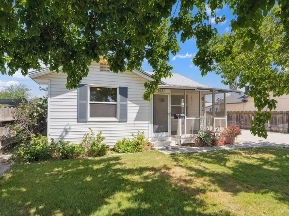 1521 Chase Avenue, Corcoran, CA 93212