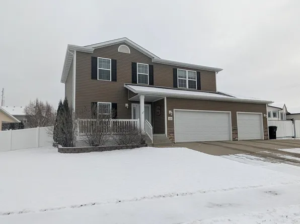624 Brome Ave, Bismarck, ND 58503