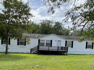 630 Cobblestone Rd, Douglas, GA 31535