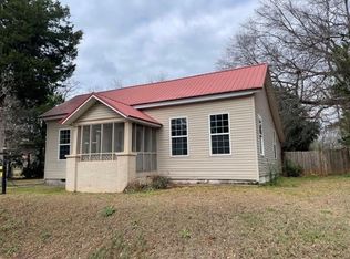 651 E Broad St, Richland, GA 31825