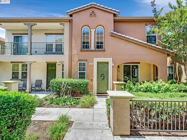 221 Montevina Way, Hayward, CA 94545