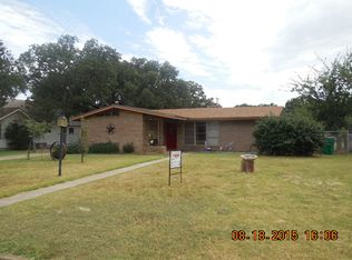 711 Cherry St, Ranger, TX 76470