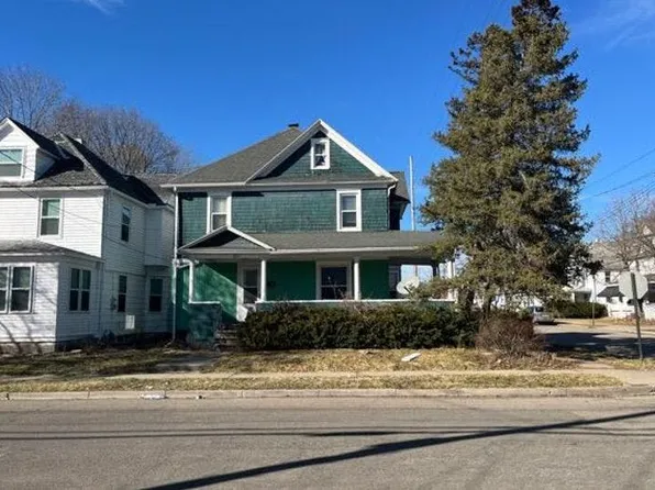 811 Monroe St, Endicott, NY 13760