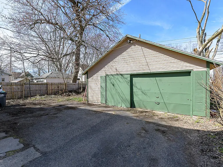 511 Reed Ave — Photo 17