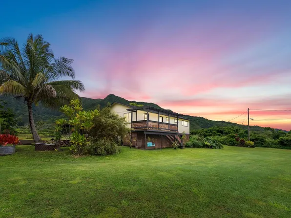 53-064 Puhuli St #3A, Hauula, HI 96717