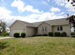 1112 Tandom Trl, Baraboo, WI 53913