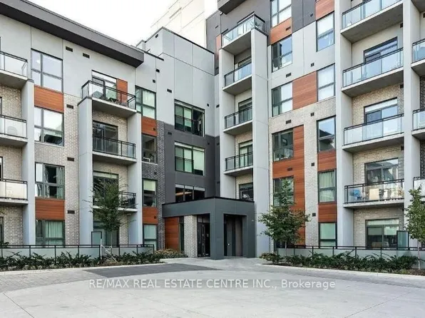 95 Dundas St W #113, Oakville, ON L6M 5N4