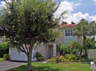 625 Holly Ln, Plantation, FL 33317