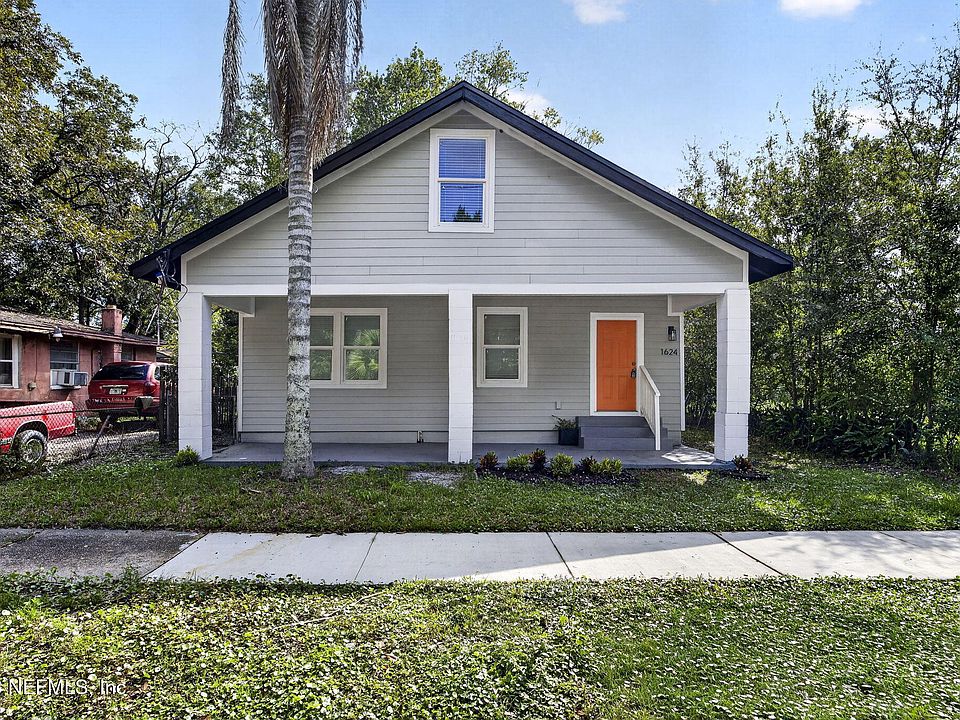 1st image of 1624 W 17TH Street