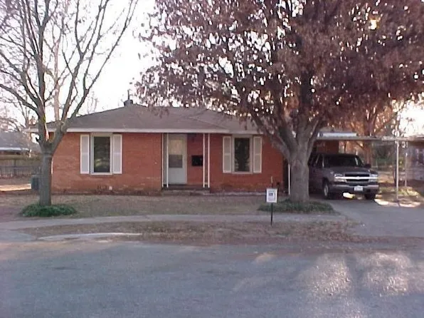 644 Pecan Ct, Burkburnett, TX 76354