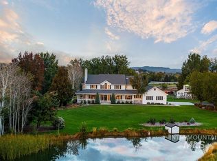 3676 W Deerfield Dr, Eagle, ID 83616