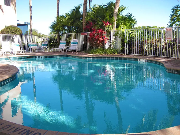 Resort Ln — Photo 5