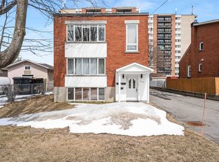 543 Guy St #3, Ottawa, ON K1K1B8