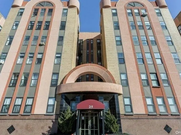 25 W Broadway #602, Long Beach, NY 11561