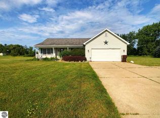 3270 Aagimaak St, Mt Pleasant, MI 48858