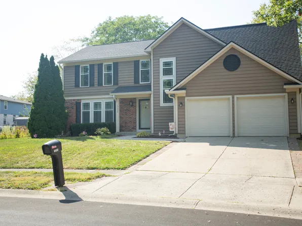 12420 Haydon Ct, Fishers, IN 46038