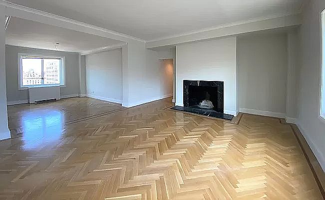1st image of 165 E 65th St #18B