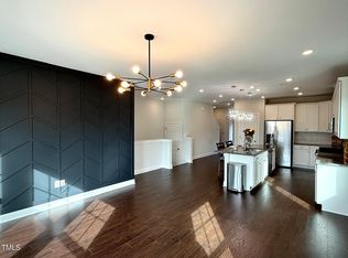 2823 Dallas Valley Ln, Apex, NC 27502