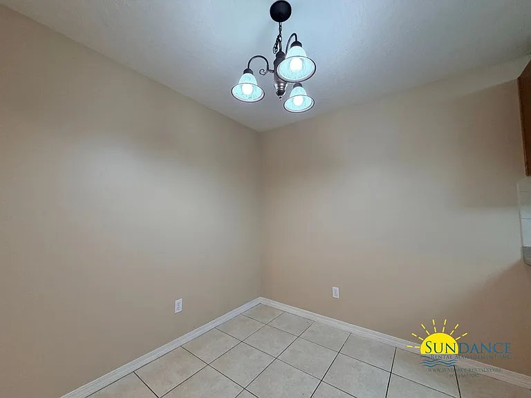 201 Andalusia Rd — Photo 5