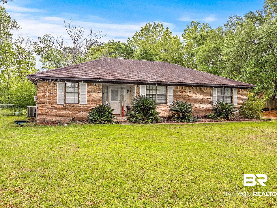 1st image of 8826 Hillside Cir E
