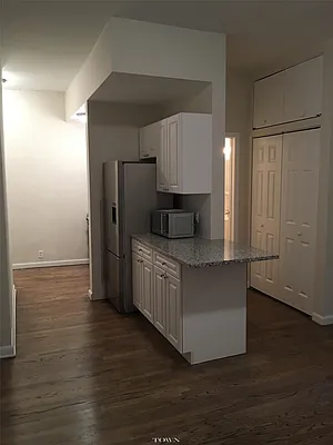 Rented by Town Residential | media 9