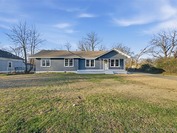 3rd image of 2004 Denison St