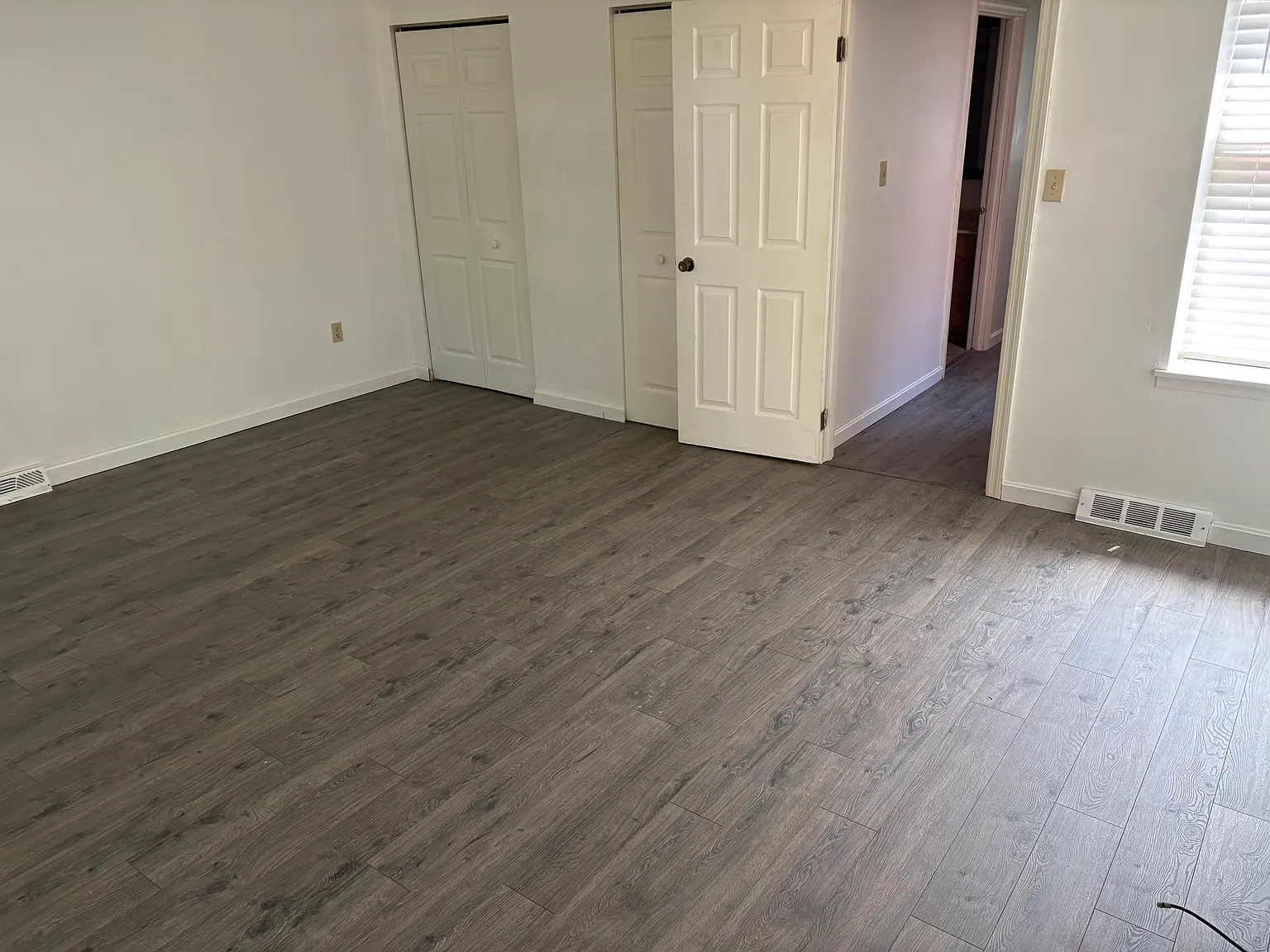 1 bed, 790 sqft, $1,350 — Photo 3