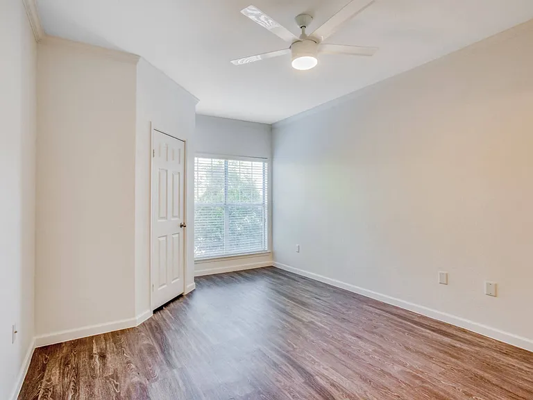 Spacious bedrooms that can accommodate any bed size