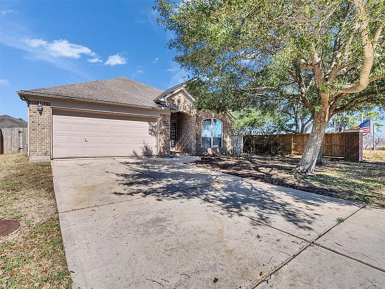 5643 Walnut Glen Ln — Photo 4