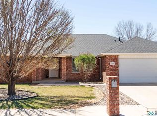 2109 Jadyn Ln, Clovis, NM 88101