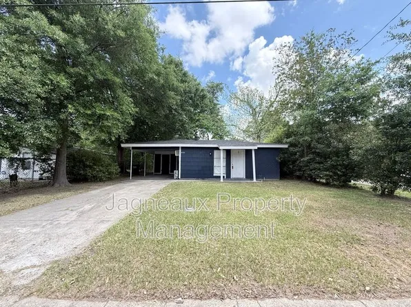 4125 Legendre St, Lake Charles, LA 70607