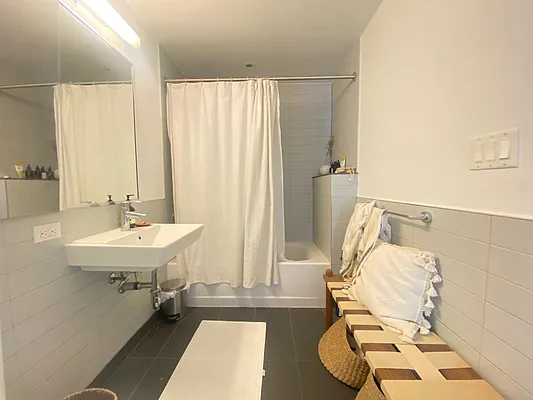 Rented by Dream Space Realty | media 12