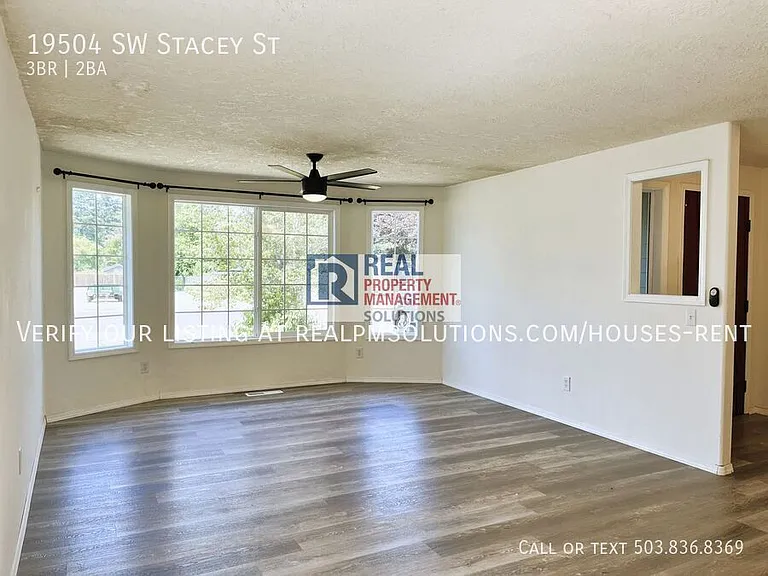 19504 SW Stacey St — Photo 4
