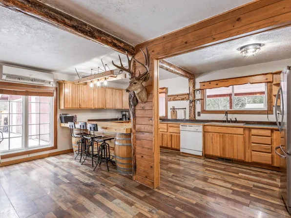 52531 Lost Ponderosa Rd, La Pine, OR 97739