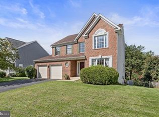 46490 Cedarhurst Dr, Sterling, VA