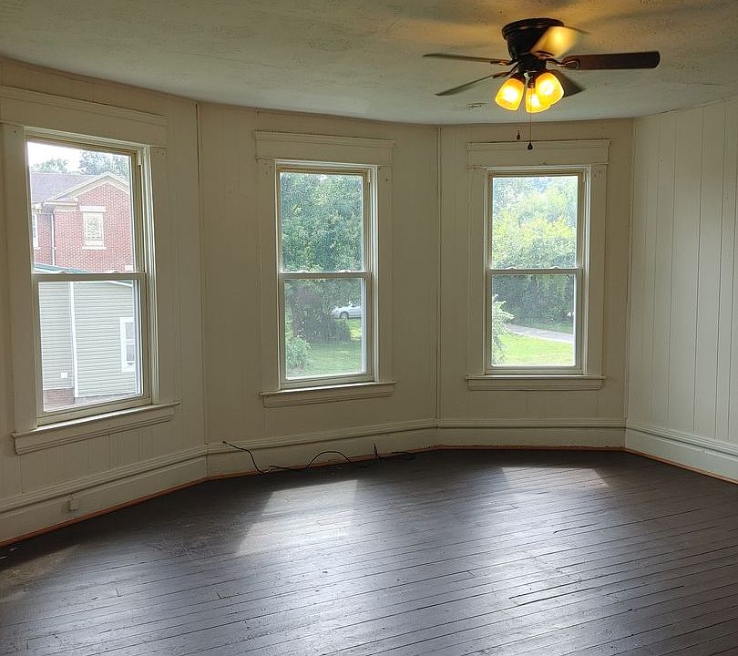 1st image of 1027 Lynn St #1027.5