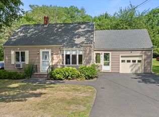 356 Old County Rd, Hampden, ME 04444