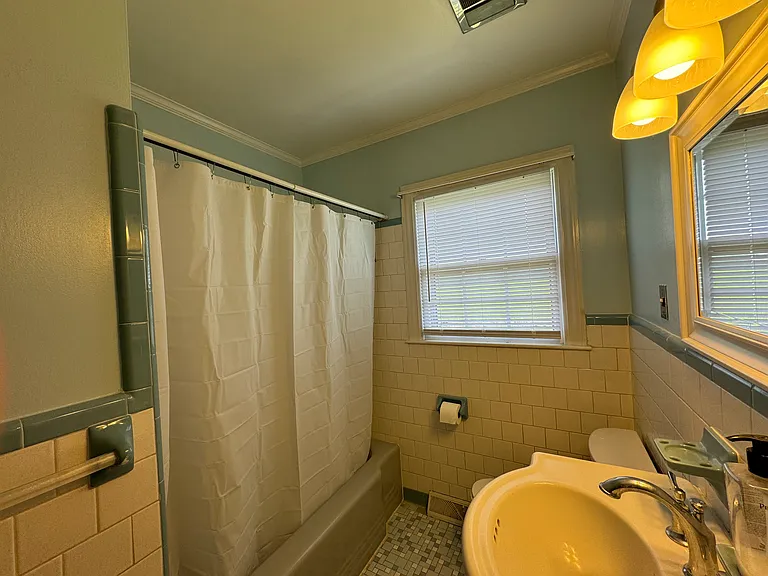 6015 Jackson Swamp Rd — Photo 6