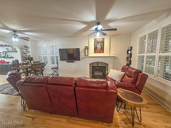 5th image of 331 Founders Ave
