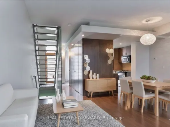 297 Mutual St #3, Toronto, ON M4Y 1X6