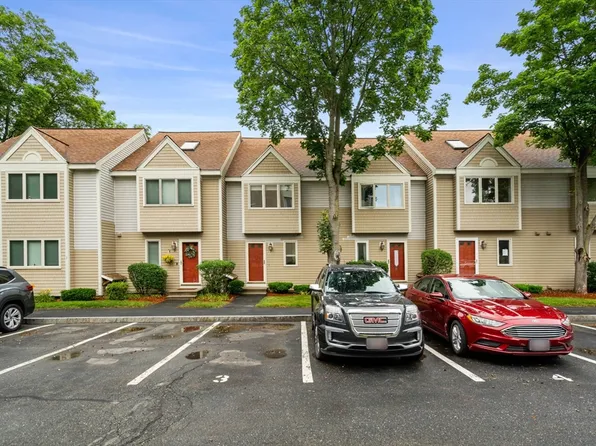 3 Hunters Run Pl #3, Haverhill, MA 01832