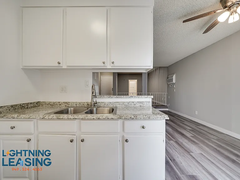 Renaissance suites — Photo 12
