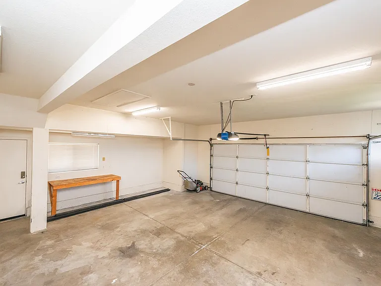 366 River Park Dr — Photo 15