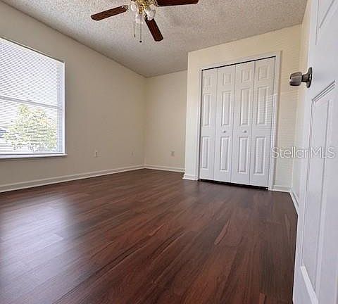 4th image of 2405 LINCOLNSHIRE COURT
