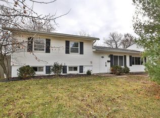 6832 Butler Warren Rd, Mason, OH 45040