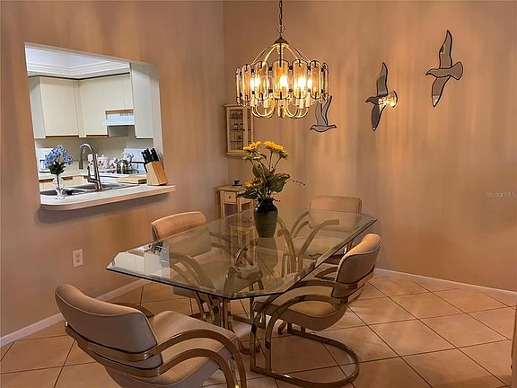 4th image of 3648 Yellow Pine Ct #154